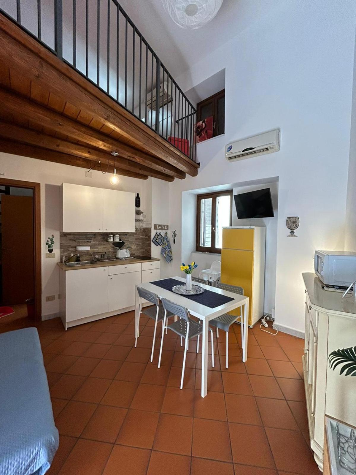 Vucciria'S House Centro Storico Apartment ปาแลร์โม ภายนอก รูปภาพ